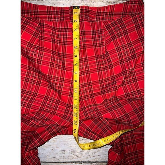 Forever 21 Plus Size Plaid Mid-Rise Flare Pants - Picture 6 of 13